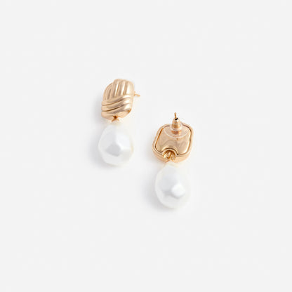 Gold Knot Pearl Earrings